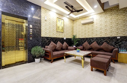 Paharganj Hotel | Fabhotel Church View
