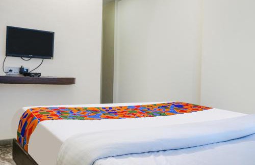 Pune Hotel | FabHotel Gokul Lodge