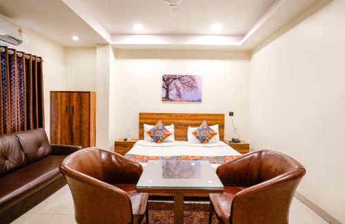 Daulatabad Hotel | FabHotel Leo Pride