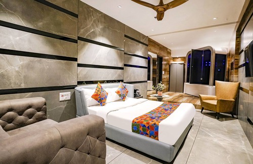 Surat Hotel | Fabhotel Prime Welcome Palace