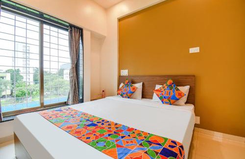 Bibvewadi Hotel | FabHotel Royal Hospitality