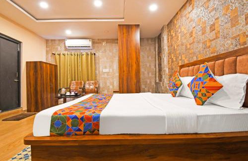 Bhubaneshwar House | FabHotel Royal Lagoon - Near railway station gate number 1