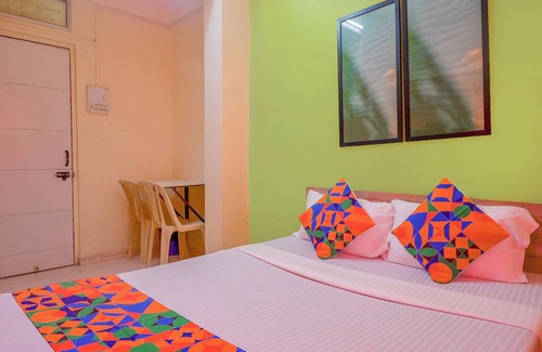 Vadgaon Budruk Hotel | Fabhotel Saraswati Niwas