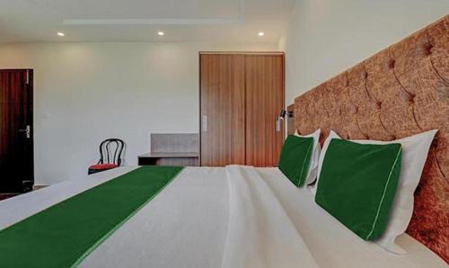 Bullawala Hotel | FabHotel Shri Krishna Residency