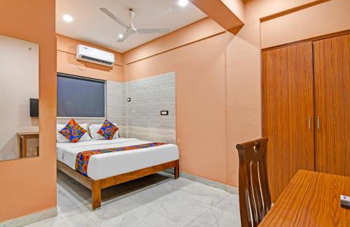 Kolkata Hotel | FabHotel The Ax Inn