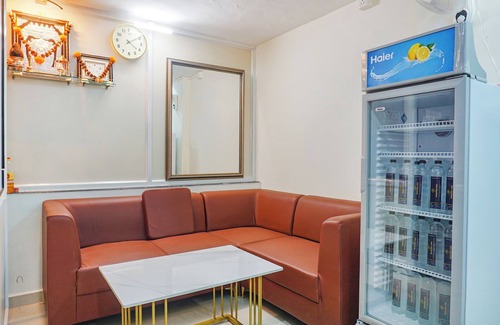 Wagholi Hotel | Fabhotel The Mantra inn - Nr world trade center