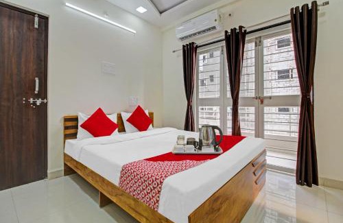 Phase 1 Hotel | FabHotel White House I