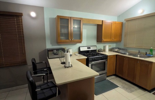 Montego Bay House | Fabulous 2-bedroom house with AC in Montego Bay