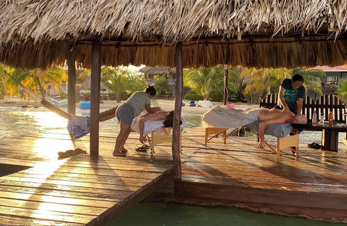 Placencia Villa | Fabulous OCEANFRONT Villa in Maya Beach w/Overwater Dock + Kayaks, SUPs & More!
