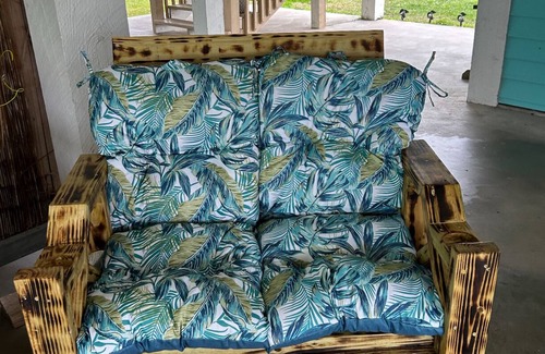 Crystal Beach Cabin | Fabulous open concept cabin sleeps 12 on Bolivar Peninsula