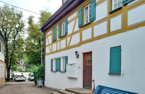 Nuertingen Apartment | Fachwerk Maisonette in Nürtingen