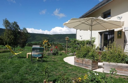 Lans-en-Vercors Ski Chalet | Facing south, garden, exceptional view, super equipped. Ideal for 2 families