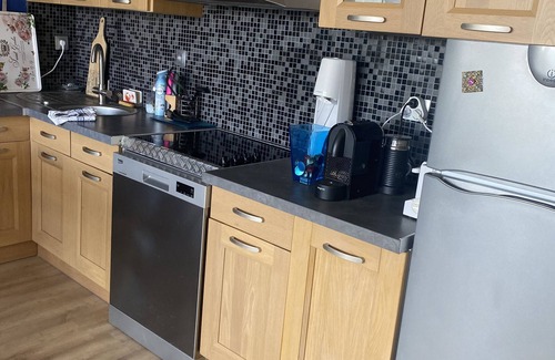 Port-Louis House | Facing the sea House on 3 levels 40 m from the beaches of Port-louis