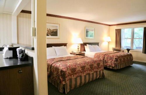 St. Johnsbury Center Hotel | Fairbanks Inn