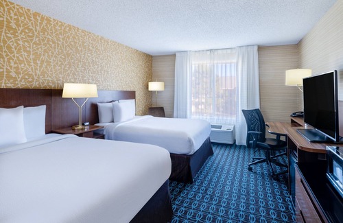 Heather Gardens Hotel | Fairfield Inn and Suites by Marriott Denver Aurora/Medical Center