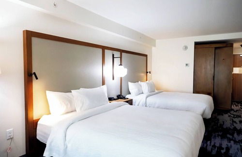 Fairgrounds Hotel | Fairfield Inn & Suites by Marriott Louisville Airport