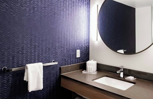 Fairgrounds Hotel | Fairfield Inn & Suites by Marriott Louisville Airport