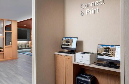 Hampden South Hotel | Fairfield Inn & Suites by Marriott Denver Tech Center North