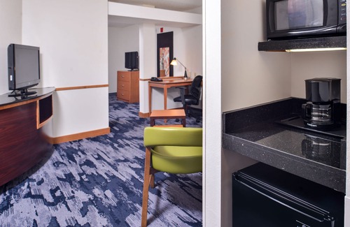 Pelham Hotel | Fairfield Inn & Suites by Marriott Pelham
