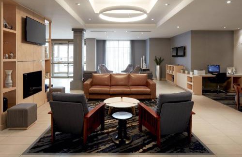 Dorval Hotel | Fairfield Inn & Suites by Marriott Montreal Airport