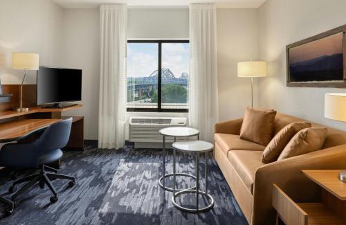 Historic Downtown La Crosse Hotel | Fairfield Inn & Suites by Marriott La Crosse Downtown