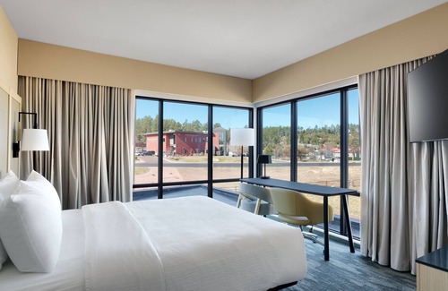 Show Low Hotel | Fairfield Inn & Suites by Marriott Show Low