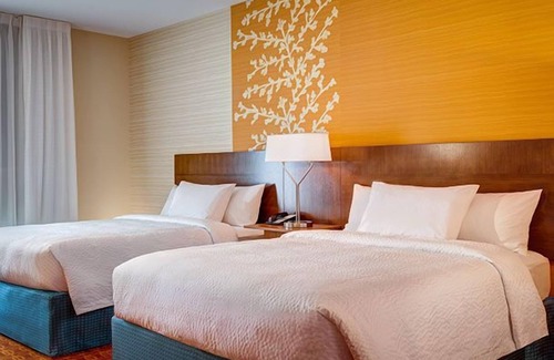 Montebello Hotel | Fairfield Inn & Suites Los Angeles Rosemead