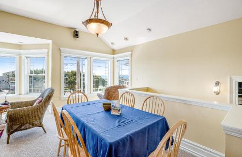 Newport House | Fairhaven - Applegate House & Bennington House