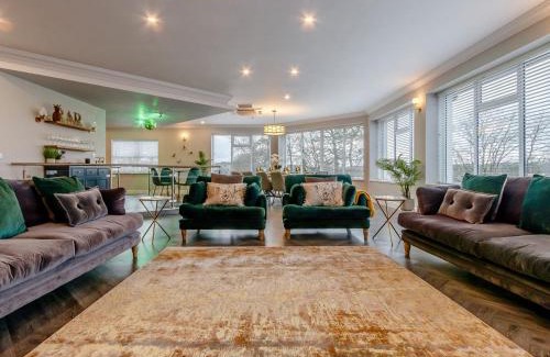 Penicuik House | Fairview