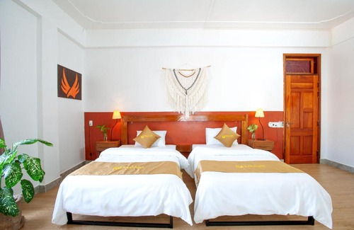 Phong Nha Bed & Breakfast | FALCON HOTEL & BAR