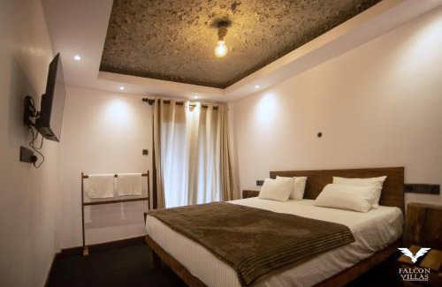 Lunugala Hotel | Falcon Villas