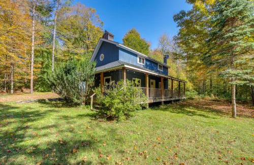 Remsen House | Fall Festival Retreat Cabin with Deck and Yard!