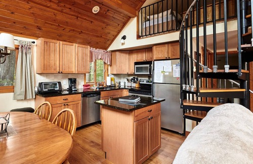 Locust Lake Village Ski Chalet | FALL In Love With the Poconos! Great Location for Hunting, Hiking, and Relaxing