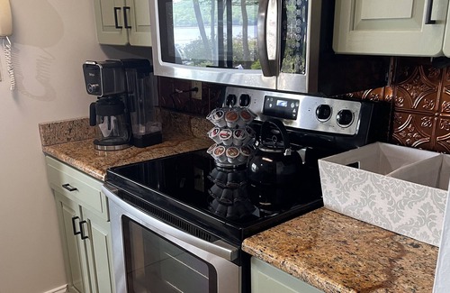 Lake Harmony Condo | Fall Poconos Retreat with Views of Big Boulder Lake and Mountain!