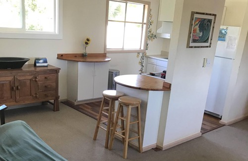 Pupukea House | FALL SPECIAL~ONLY 139USD~A GREAT LOCATION~JUST STEPS 2 THE BEACH ON SUNSET POINT