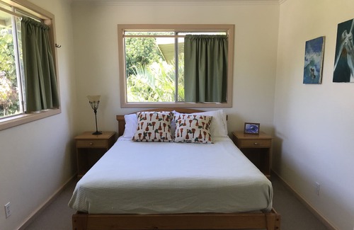 Pupukea House | FALL SPECIAL~ONLY 139USD~A GREAT LOCATION~JUST STEPS 2 THE BEACH ON SUNSET POINT