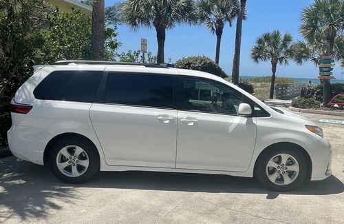 Indian Shores Condo | 🏖🏝Fall SPECIALS minivans at airports to use