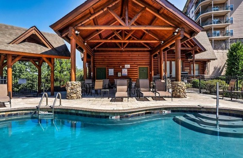 Pigeon Forge Cabin | Fall Vacation! near Parkway W Hot Tub & Resort Pool