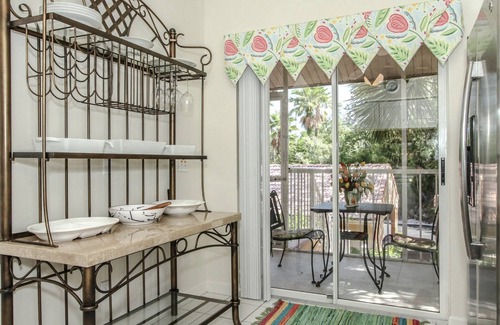 Naples Condo | Falling Waters-Largest Resort Style Swimming Pool in Naples! 5 miles to 5th St.