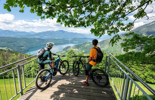 Seeboden House | Familienzimmer Classic mit Balkon - Seehotel Steiner