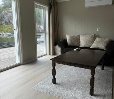 Rolvsnes House | Familierorbu på Bømlo, Family rorbu on Bømlo