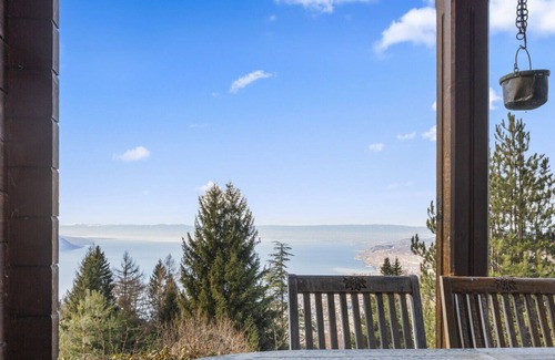 Caux House | Family chalet with views of the Alps and lake, above Montreux in Caux