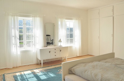 Nome Other | Family Farm. Green fields, forests. Child friendly.