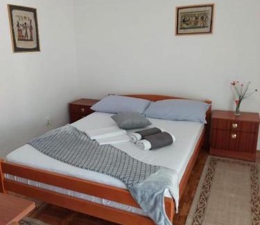Brela Apartment | Family-friendly apartments with swimming pool Brela, Makarska - 22910