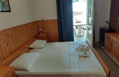 Brela Apartment | Family-friendly apartments with swimming pool Brela, Makarska - 22910