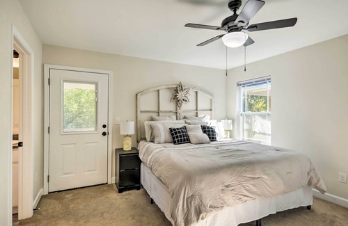 Greer House | Family-Friendly Greer Home w/ Balcony & Yard!