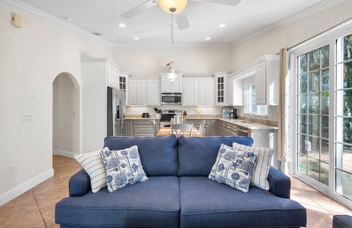 Holmes Beach Cottage | Family-Friendly Home, Steps from the Beach with Private Pool!