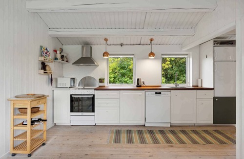 Olsted House | Family-friendly house with a view of the fjord