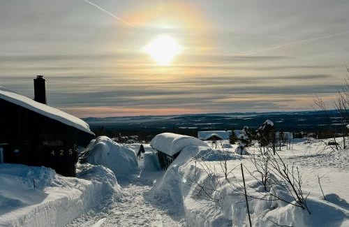 Trysil House | Family-Friendly Log Cabin With Panoramic View