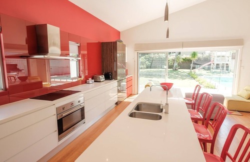 Pearl Beach House | Family friendly Pearly home with pool - your little slice of family paradise!